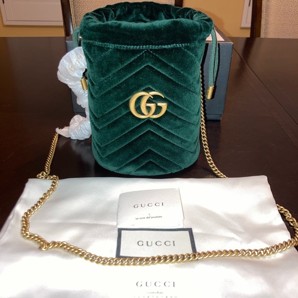 Gucci Handbags - New Authentic Gucci GG Velvet Marmont Matelasse Crossbody Bag